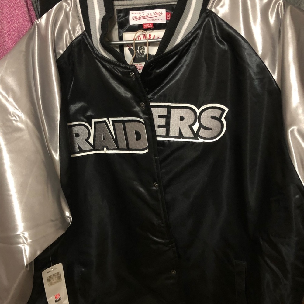 New with tags! Raider jacket 3xl